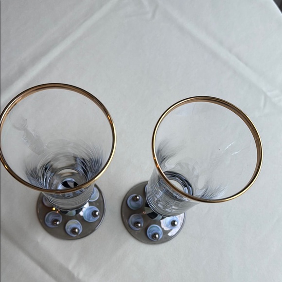 Gold and Silver Ornate Drinkware Flutes - Picture 4 of 9